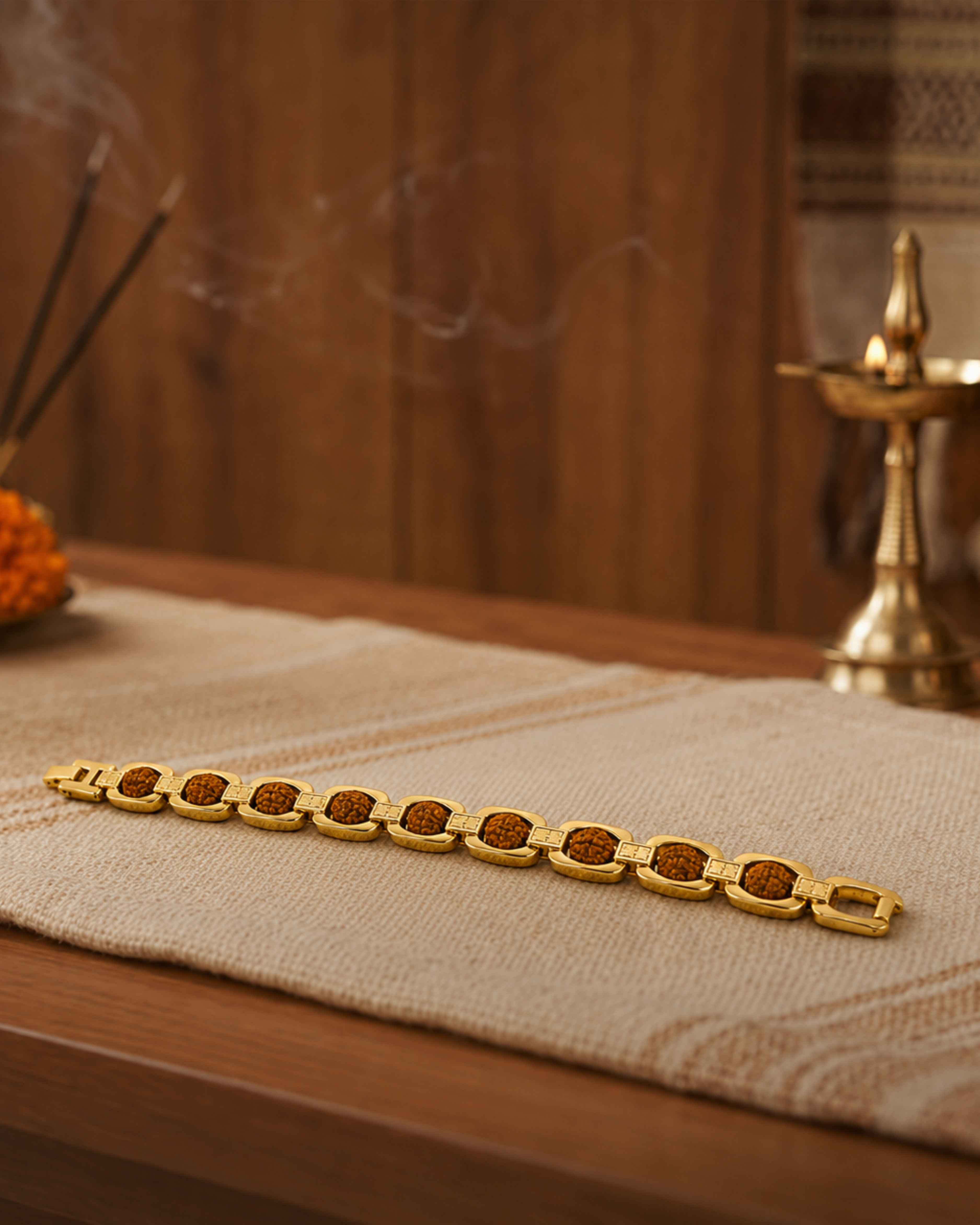 Gold Plated Essential Rudraksh Bracelet (गोल्ड प्लेटेड एसेंशियल रुद्राक्ष ब्रेसलेट)